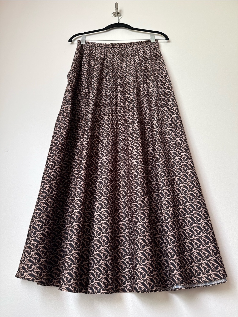 Mango Monogram Logo Printed Midi Skirt Black Beige, size S